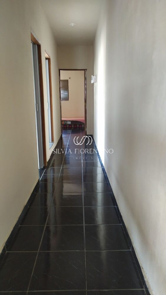 Casa, 4 quartos, 173 m² - Foto 1