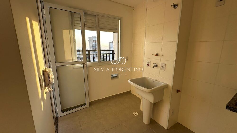 Apartamento à venda com 3 quartos, 108m² - Foto 7