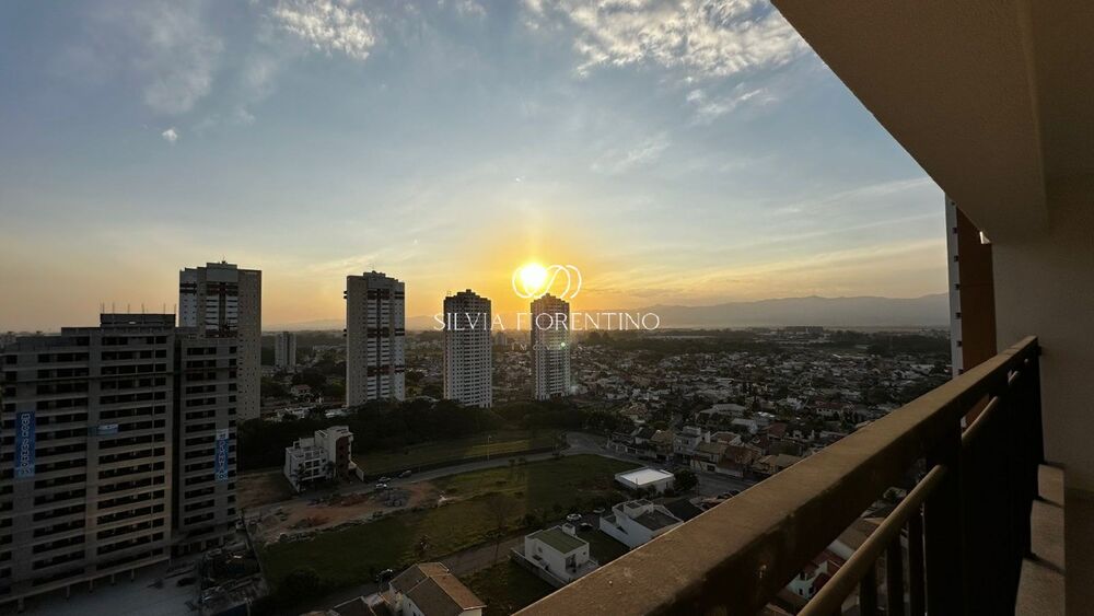 Apartamento à venda com 3 quartos, 108m² - Foto 4