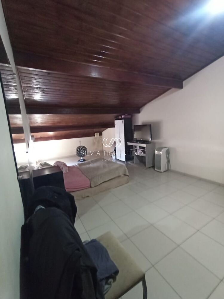 Casa, 3 quartos, 250 m² - Foto 15