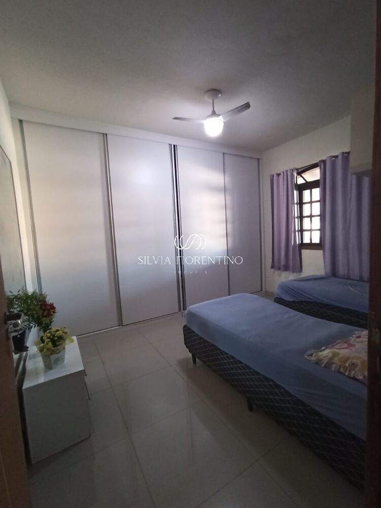 Casa, 3 quartos, 250 m² - Foto 14