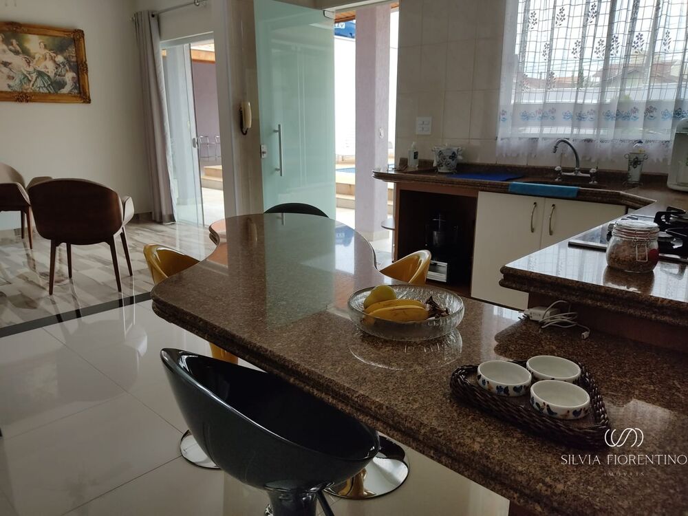 Casa à venda com 2 quartos, 500m² - Foto 22
