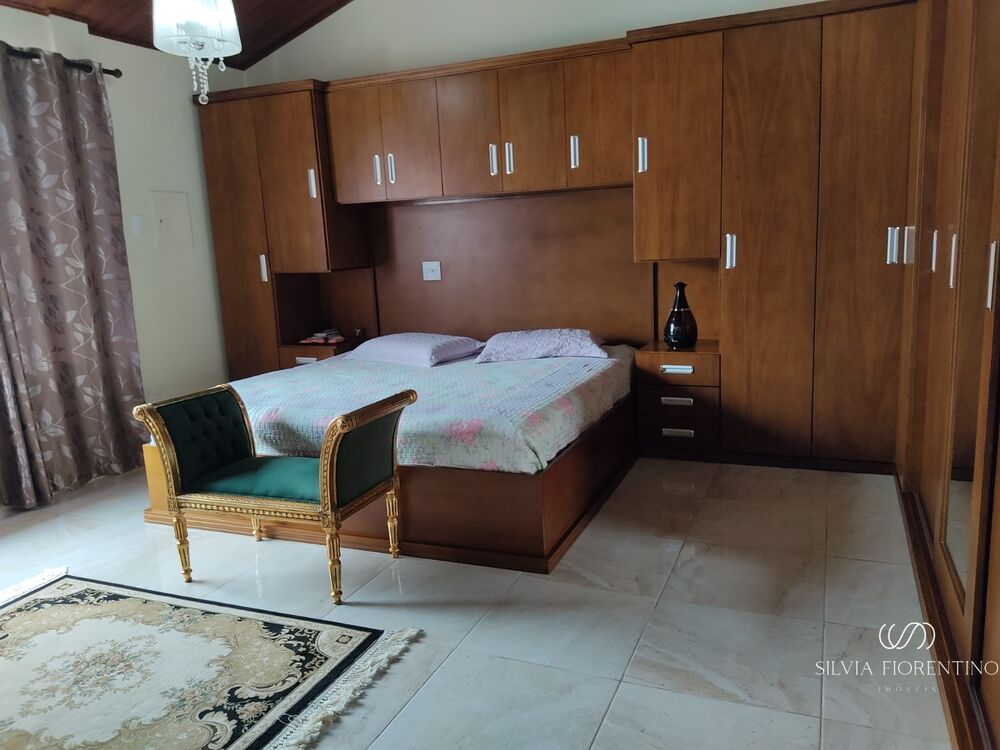 Casa à venda com 2 quartos, 500m² - Foto 8
