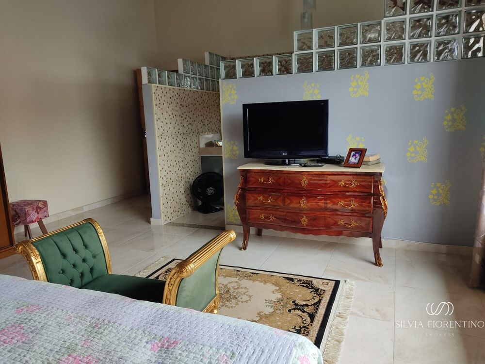 Casa à venda com 2 quartos, 500m² - Foto 9