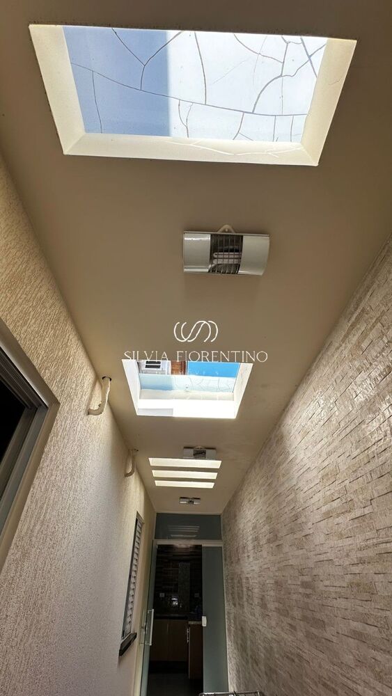 Casa à venda com 3 quartos, 150m² - Foto 3