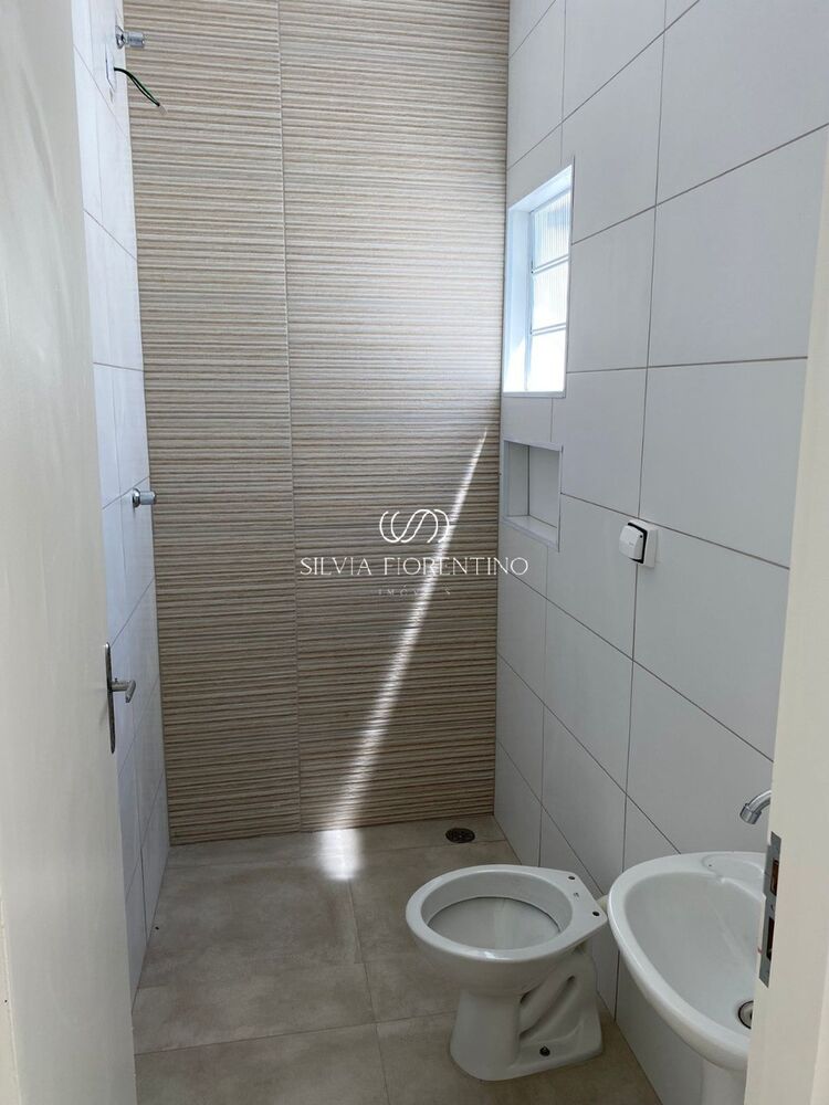 Casa à venda com 3 quartos, 120m² - Foto 10