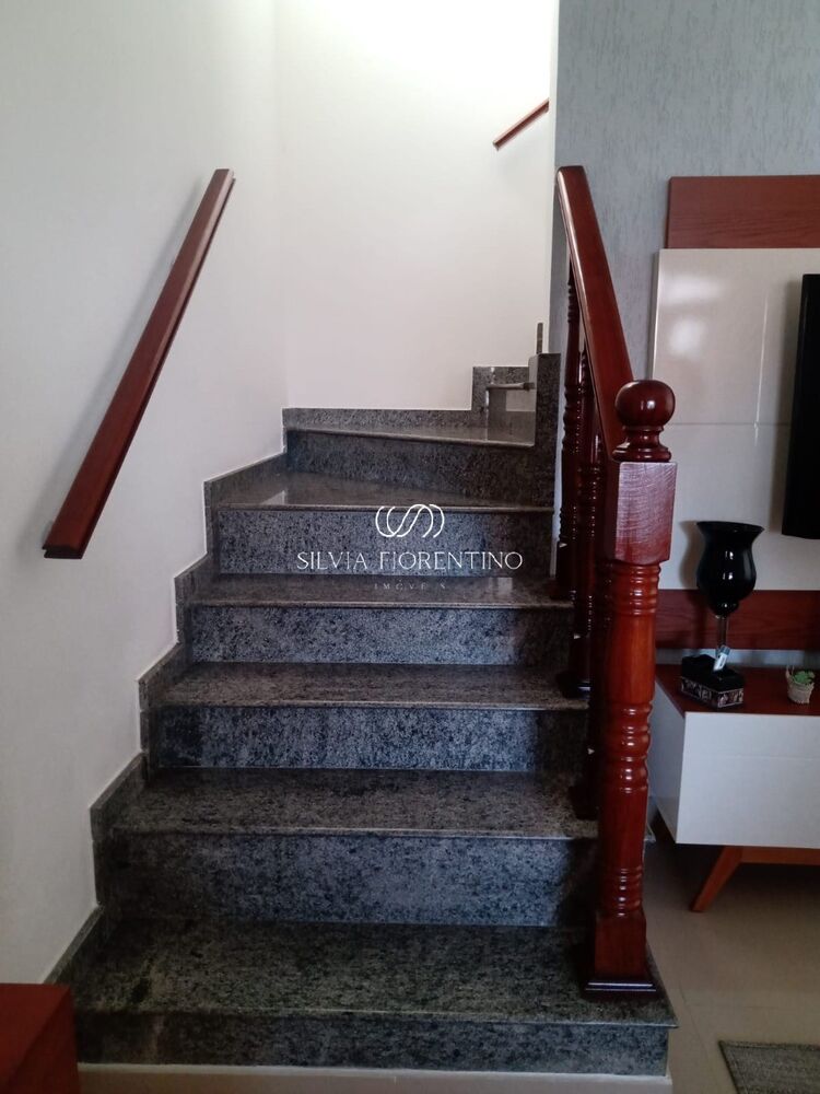 Casa, 3 quartos, 180 m² - Foto 1