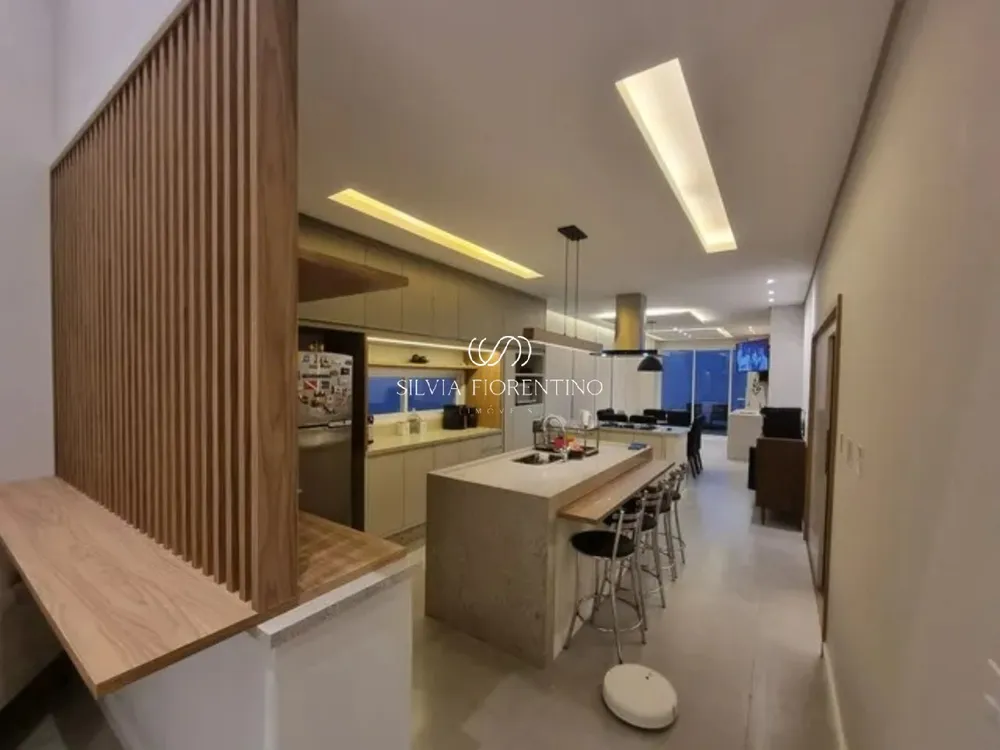 Casa, 3 quartos, 315 m² - Foto 3