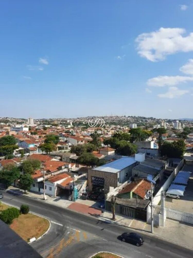 Apartamento à venda com 2 quartos, 69m² - Foto 11
