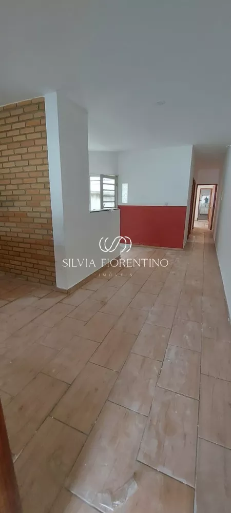 Casa à venda com 2 quartos, 125m² - Foto 11