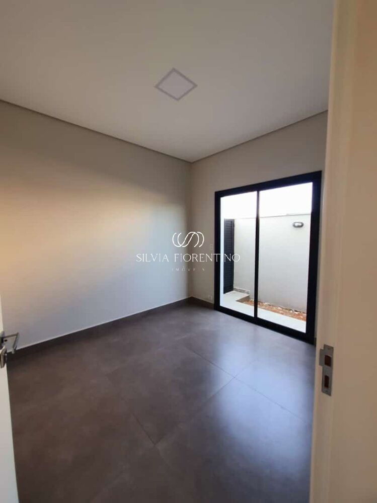 Casa à venda com 4 quartos, 300m² - Foto 3