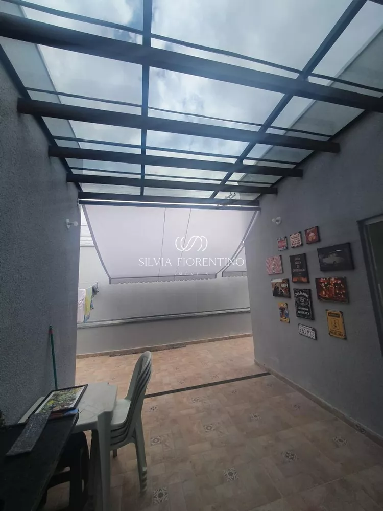 Casa à venda com 2 quartos, 125m² - Foto 2