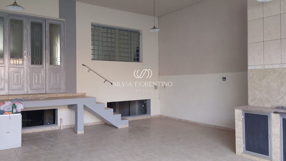 Casa, 3 quartos, 400 m² - Foto 1