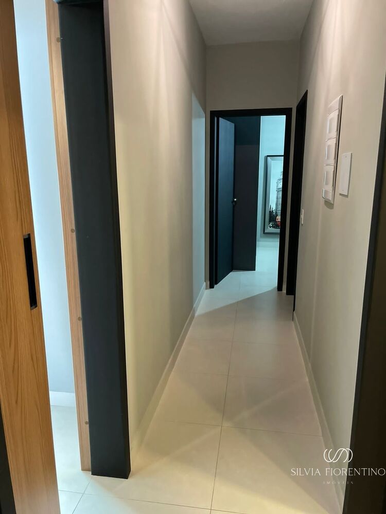 Casa à venda com 5 quartos, 250m² - Foto 29