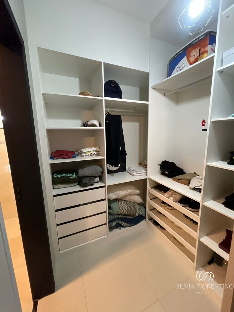Casa à venda com 5 quartos, 250m² - Foto 34