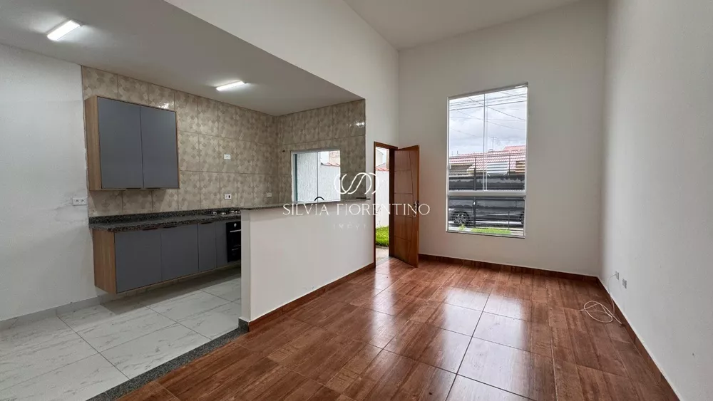 Casa à venda com 3 quartos, 125m² - Foto 4