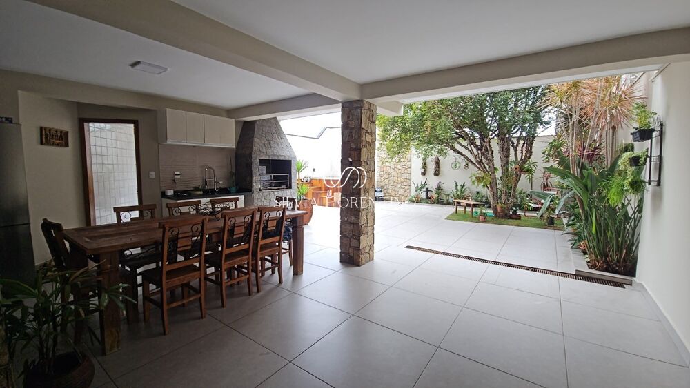 Casa, 5 quartos, 320 m² - Foto 4