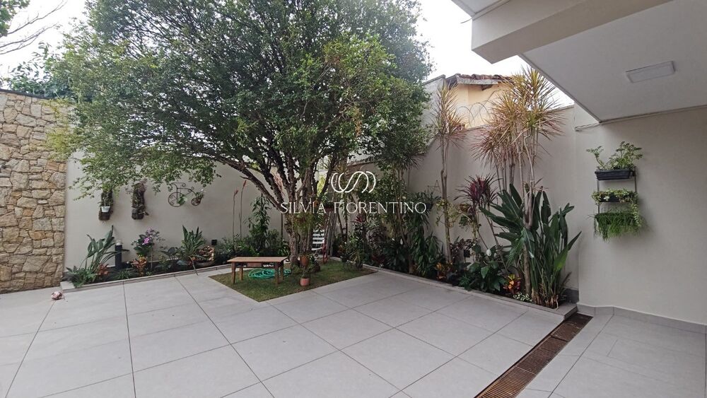 Casa, 5 quartos, 320 m² - Foto 2