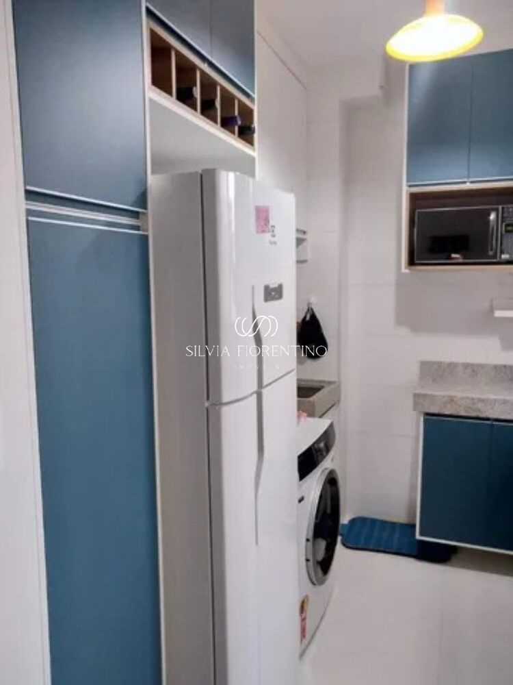 Apartamento à venda com 2 quartos, 42m² - Foto 2