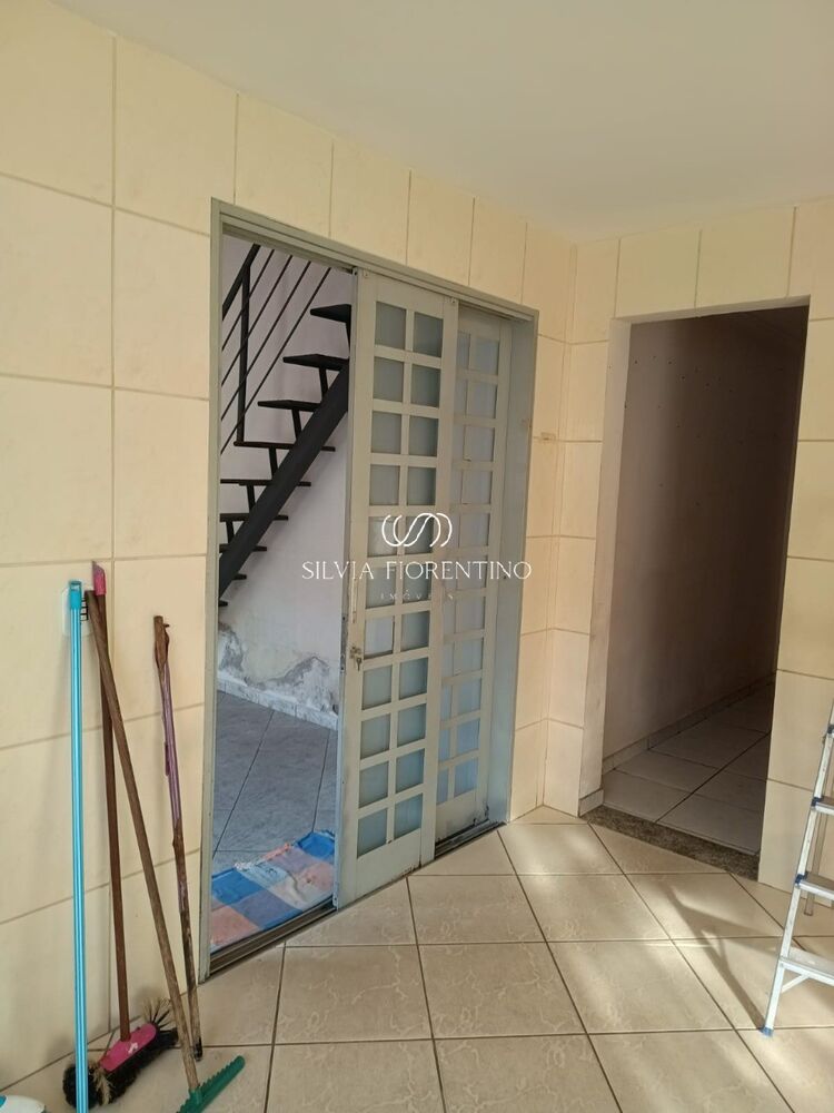 Casa, 3 quartos, 250 m² - Foto 14