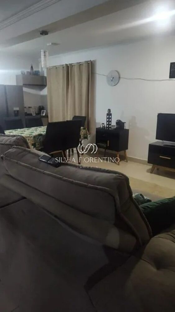 Casa, 2 quartos, 224 m² - Foto 1