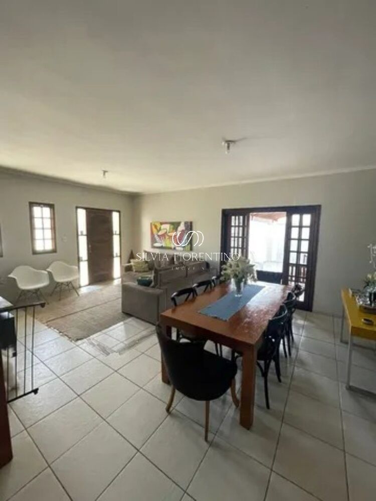 Casa, 4 quartos, 283 m² - Foto 3