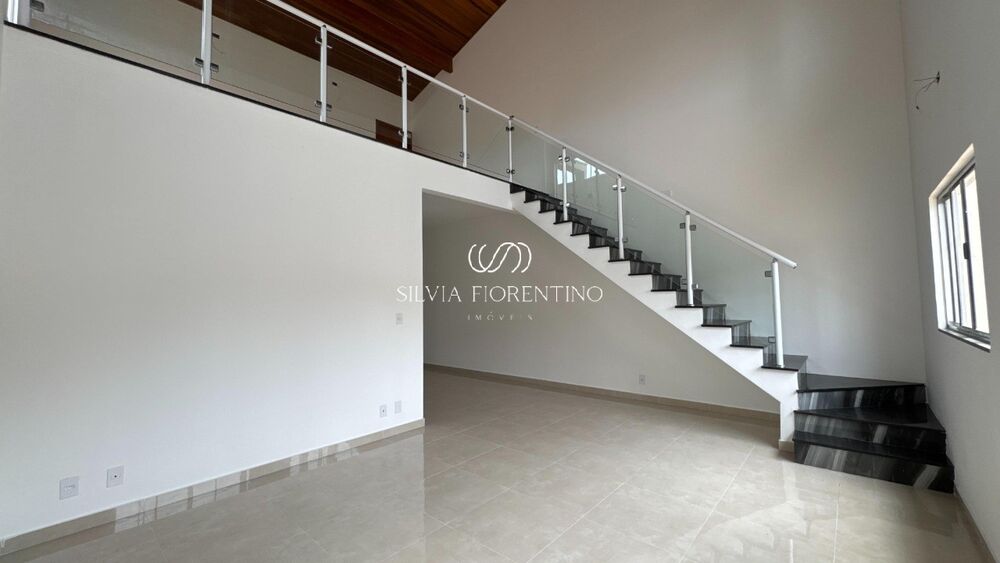Casa, 3 quartos, 225 m² - Foto 1