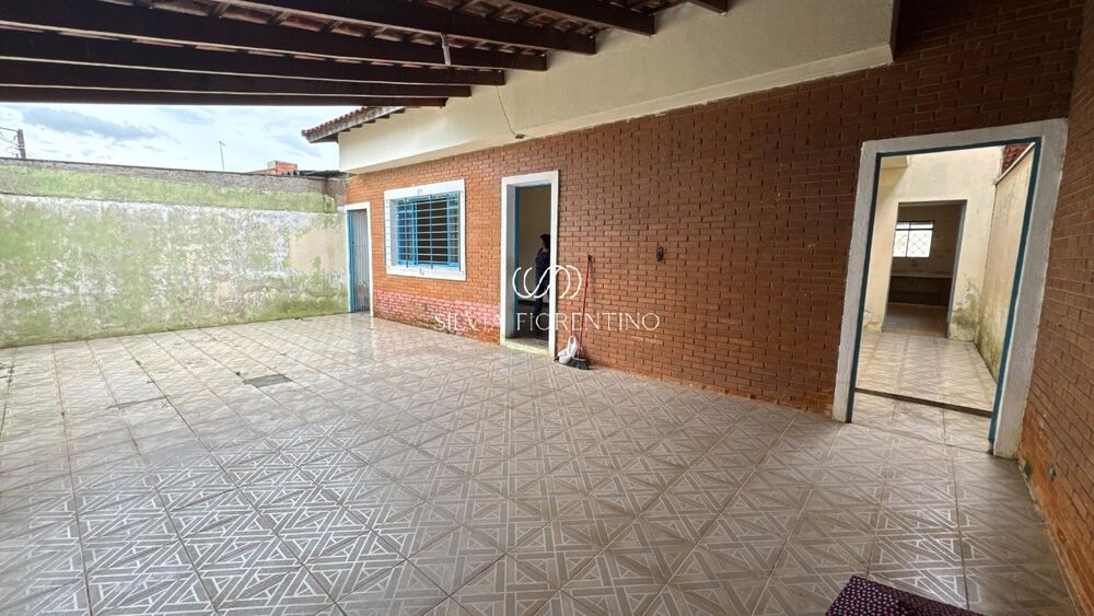 Casa, 3 quartos, 250 m² - Foto 1