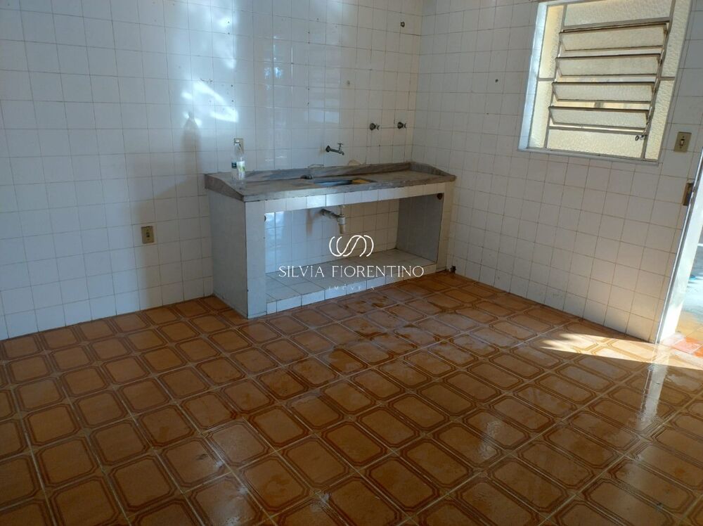 Casa à venda com 3 quartos, 250m² - Foto 19