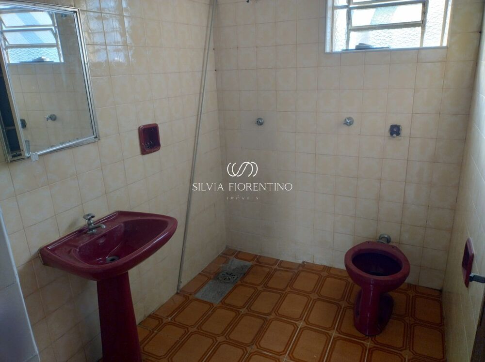 Casa à venda com 3 quartos, 250m² - Foto 14