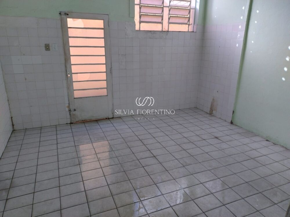 Casa à venda com 3 quartos, 250m² - Foto 9