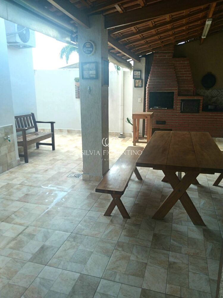 Casa, 3 quartos, 170 m² - Foto 1