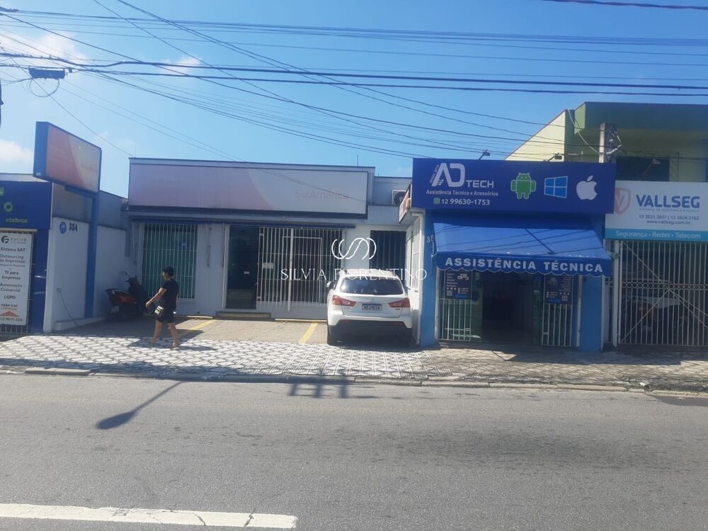 Casa, 3 quartos, 253 m² - Foto 3
