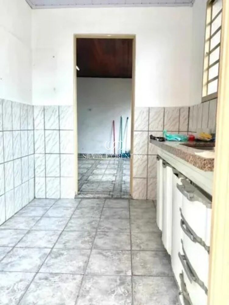 Casa, 2 quartos, 250 m² - Foto 2