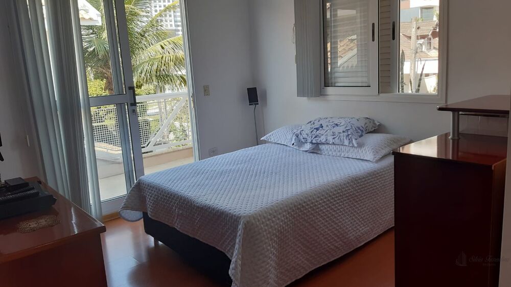 Casa, 4 quartos, 360 m² - Foto 23