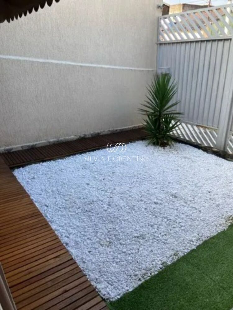 Casa à venda com 3 quartos, 180m² - Foto 9