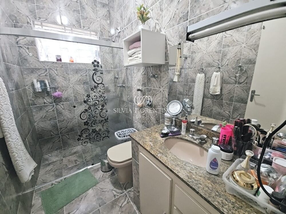 Casa, 4 quartos, 228 m² - Foto 3