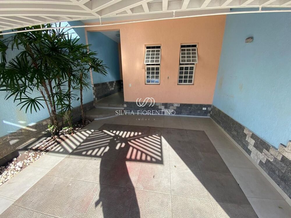 Casa, 4 quartos, 200 m² - Foto 1