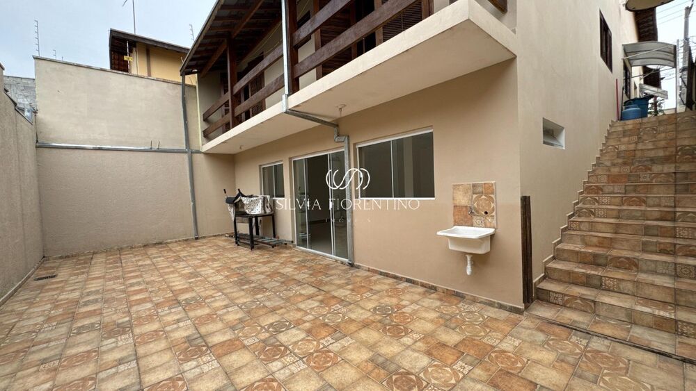 Casa, 3 quartos, 300 m² - Foto 1