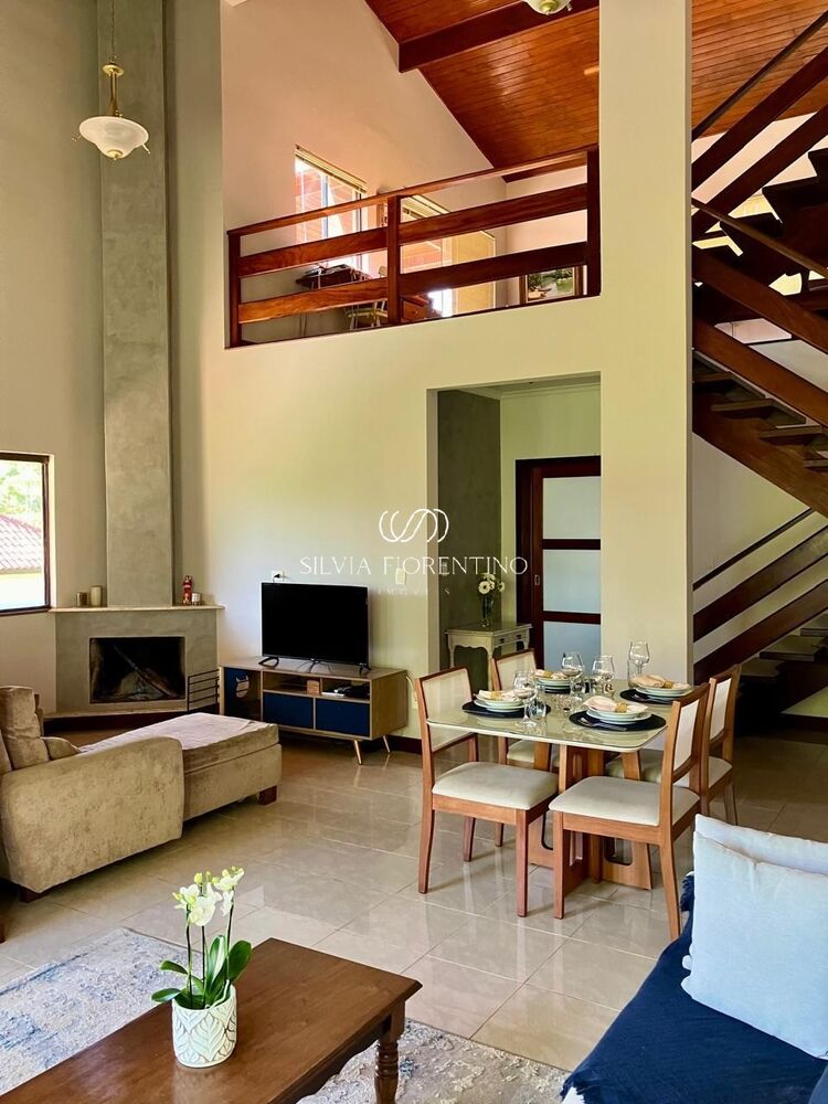 Casa, 4 quartos, 2000 m² - Foto 1