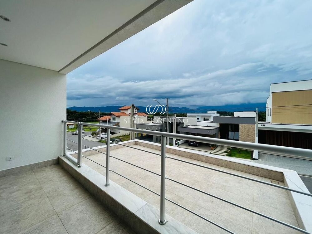 Casa à venda com 4 quartos, 354m² - Foto 3