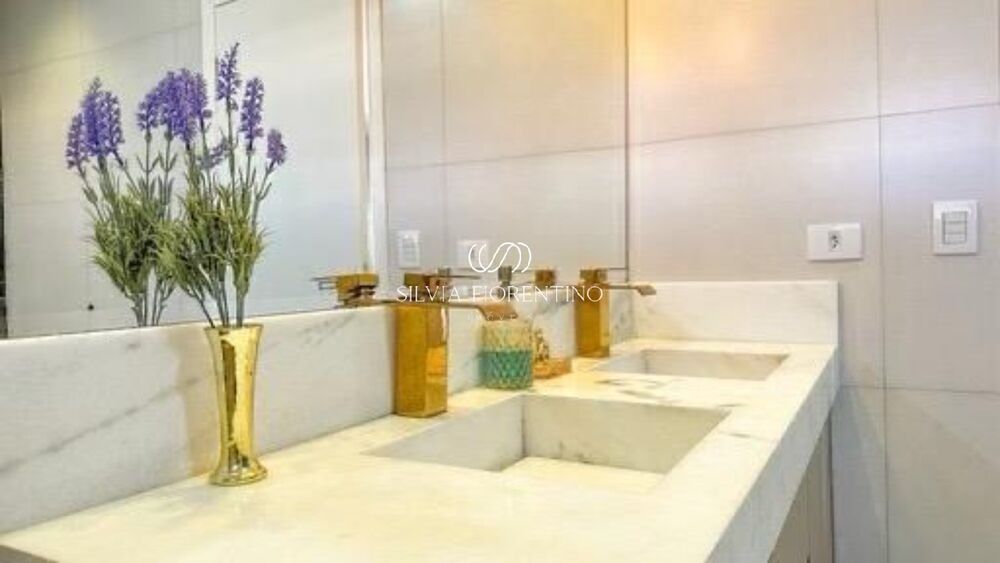 Casa à venda com 4 quartos, 354m² - Foto 23