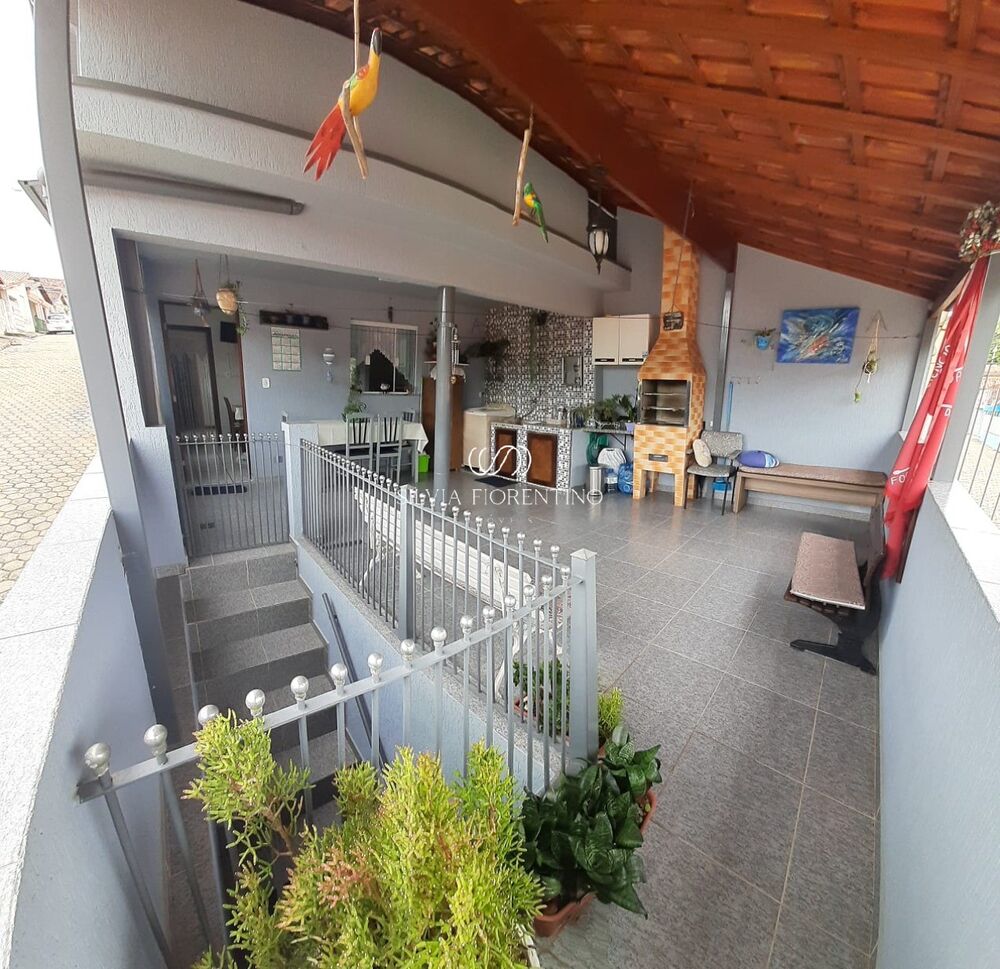 Casa, 3 quartos, 180 m² - Foto 1