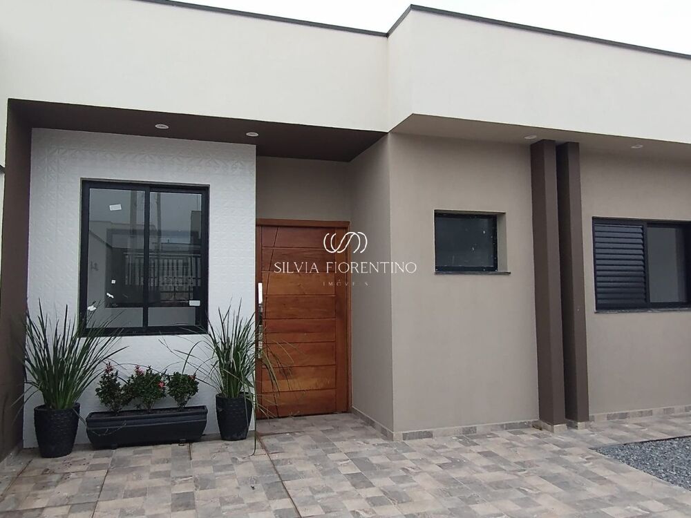 Casa, 3 quartos, 176 m² - Foto 1