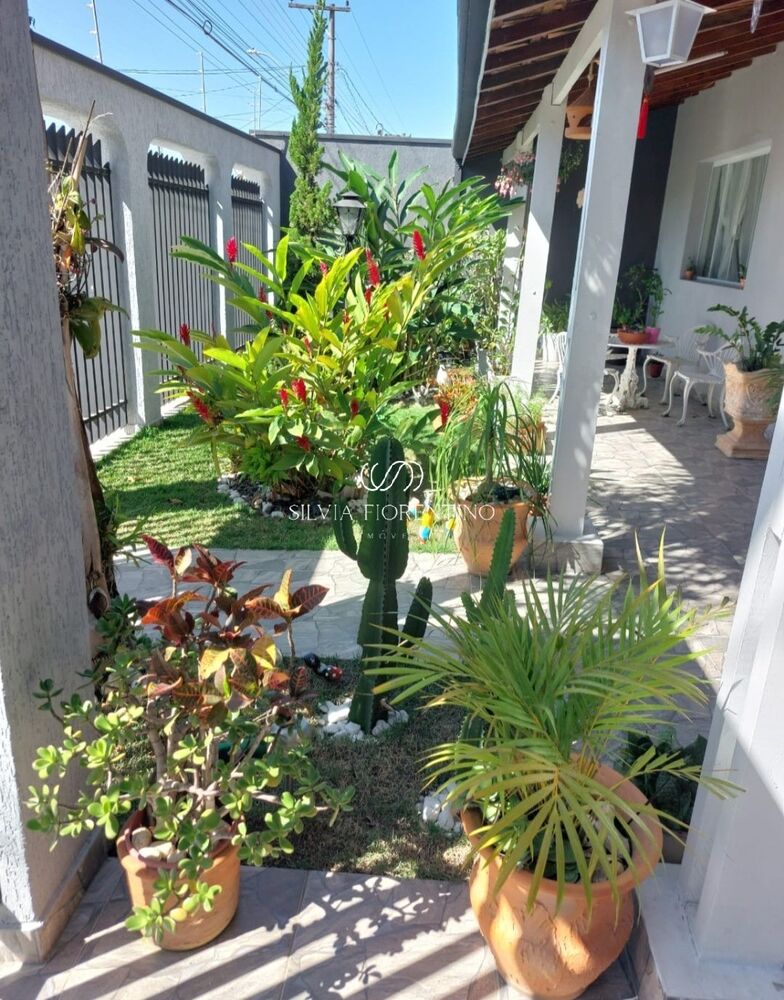 Casa, 4 quartos, 372 m² - Foto 3