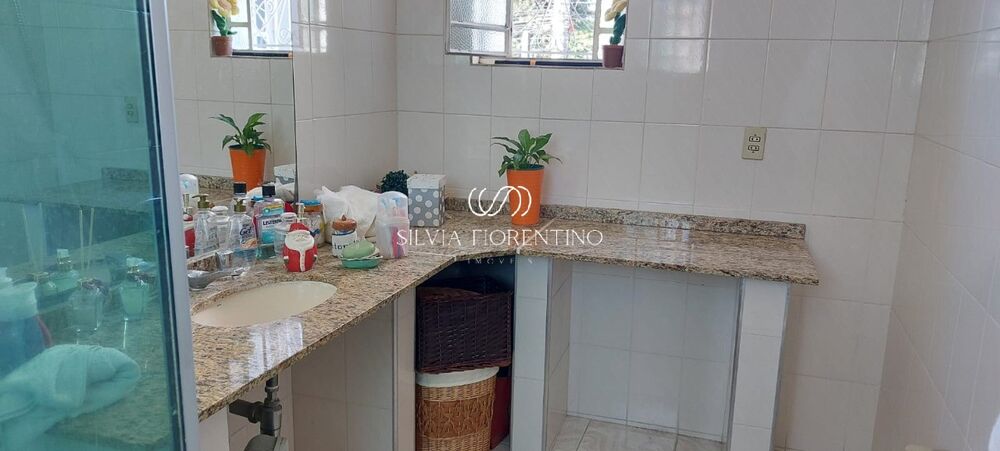 Casa, 4 quartos, 372 m² - Foto 2