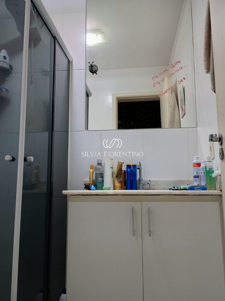 Apartamento à venda com 2 quartos, 60m² - Foto 2