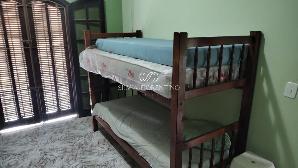 Casa à venda com 4 quartos, 220m² - Foto 5