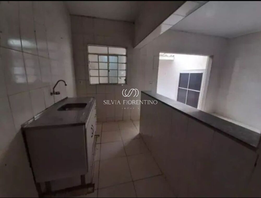 Casa à venda com 2 quartos, 125m² - Foto 14