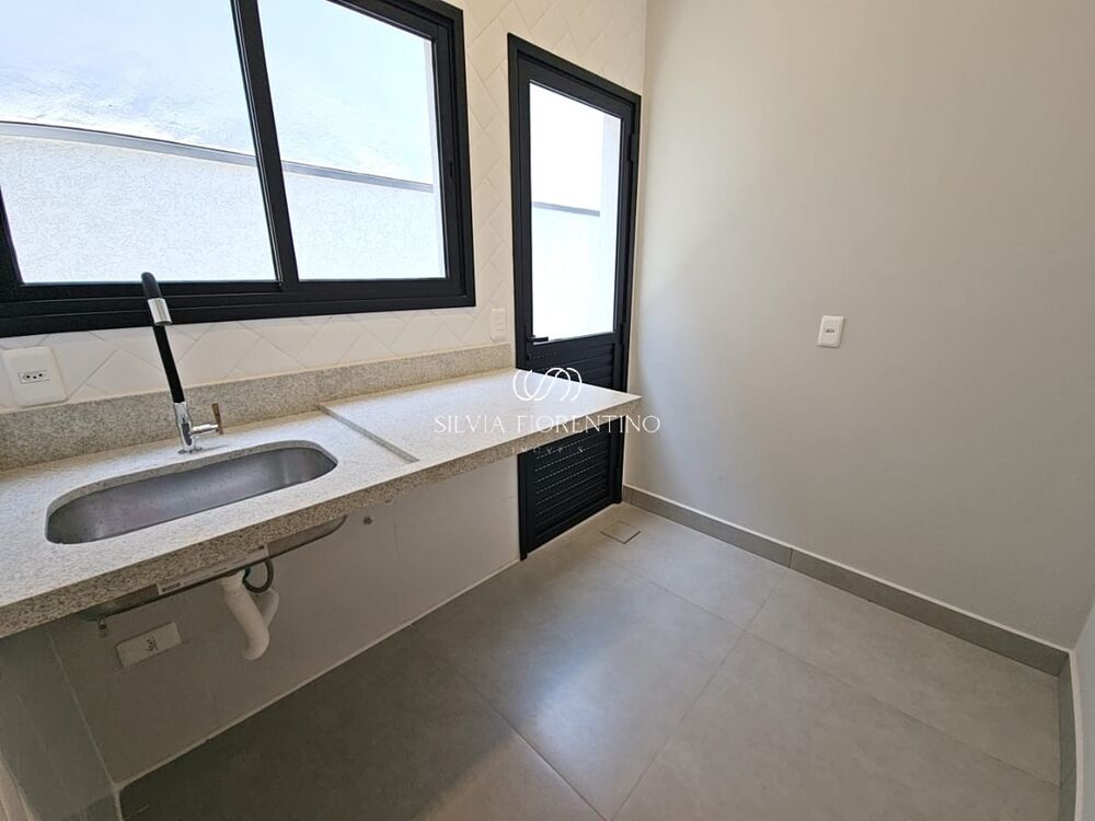 Casa, 3 quartos, 283 m² - Foto 4